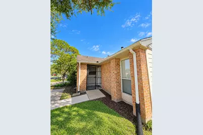 5409 Ridge Wind Ln, Houston, TX 77053 - Photo 17