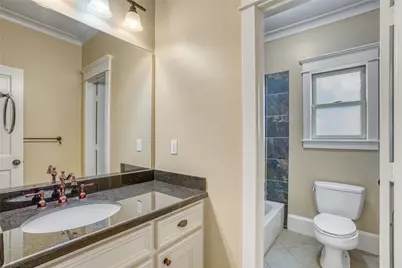 632 W 17th Street, Houston, TX 77008 - Photo 19