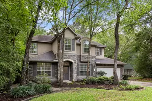 3 S Altwood Cir, The Woodlands, TX 77382 - Photo 3