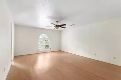 1710 Woodland Vista Drive, Kingwood, TX 77339 - Photo 15