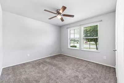8402 Philox Park Court, Rosharon, TX 77583 - Photo 21