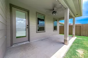 8402 Philox Pk CT, Rosharon, TX 77583 - Photo 25