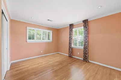 1519 Droxford Drive, Houston, TX 77008 - Photo 15