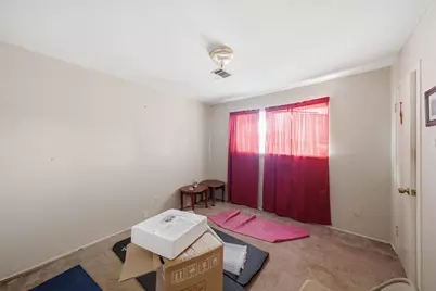10710 Segrest Drive, Houston, TX 77047 - Photo 9