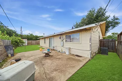 10710 Segrest Drive, Houston, TX 77047 - Photo 17