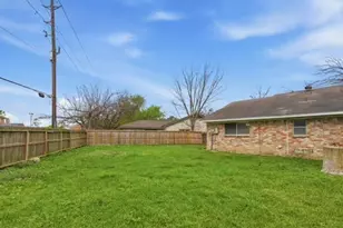 10623 Hoyte Dr, Houston, TX 77031 - Photo 19