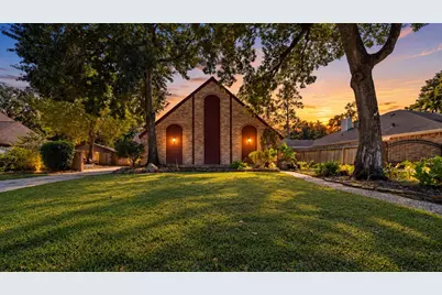 8119 Dorrcrest Lane, Houston, TX 77070 - Photo 1