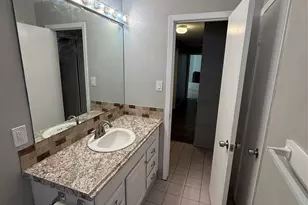 403 Brandywyne Dr, Friendswood, TX 77546 - Photo 15
