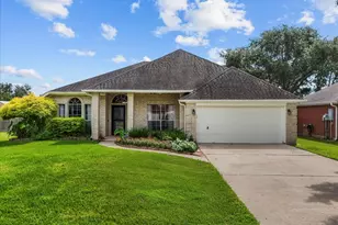 3925 Larkspur St, Alvin, TX 77511 - Photo 1