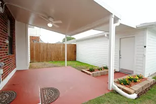 13831 Trumpetvine St, Houston, TX 77083 - Photo 15