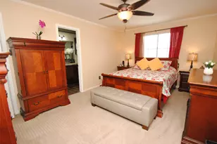 13831 Trumpetvine St, Houston, TX 77083 - Photo 9