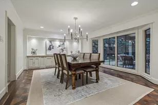 23 Hickory Ridge Dr, Houston, TX 77024 - Photo 9