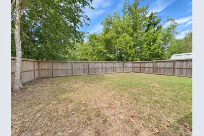 3216 Moore Avenue, Bay City, TX 77414 - Photo 13