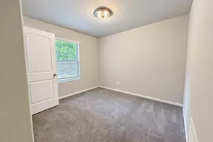 3216 Moore Ave, Bay City, TX 77414 - Photo 7