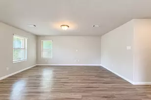 3216 Moore Ave, Bay City, TX 77414 - Photo 11