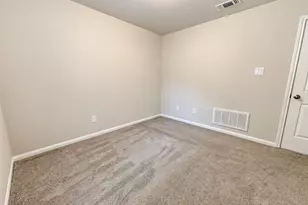 3216 Moore Ave, Bay City, TX 77414 - Photo 9