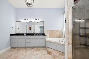 1121 W 17th St, Houston, TX 77008 - Photo 21
