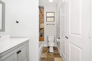 1121 W 17th St, Houston, TX 77008 - Photo 7