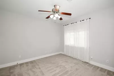 1121 W 17th Street #B, Houston, TX 77008 - Photo 5