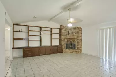 619 Pinewood Drive, Conroe, TX 77385 - Photo 9