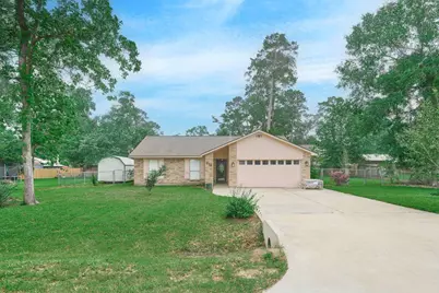 619 Pinewood Drive, Conroe, TX 77385 - Photo 1