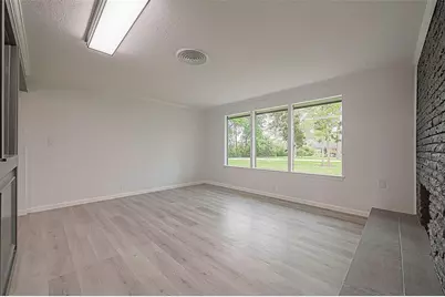 1209 Pine Street, Alvin, TX 77511 - Photo 15