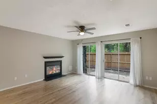 2709 S Millbend Dr, The Woodlands, TX 77380 - Photo 17