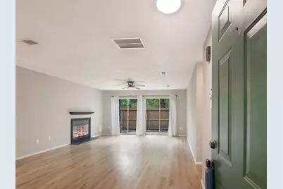 2709 S Millbend Drive, The Woodlands, TX 77380 - Photo 11