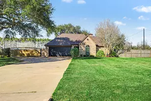13402 Bob White Dr, Santa Fe, TX 77510 - Photo 1