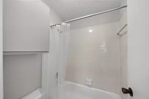 2750 Holly Hall St, Houston, TX 77054 - Photo 11