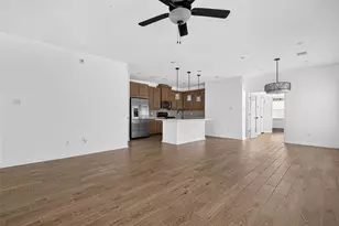 146 W Coralburst Loop, Montgomery, TX 77316 - Photo 9
