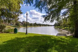 3827 Shady Breeze Dr, Houston, TX 77082 - Photo 19