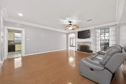 8027 Danette Ct, Houston, TX 77379 - Photo 9