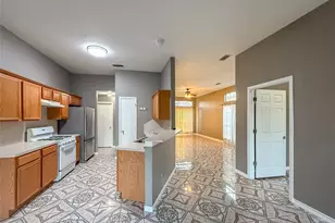 603 Mosswood Dr, Conroe, TX 77302 - Photo 3