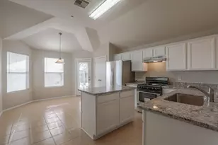 19819 Whispering Hollow Ln, Katy, TX 77449 - Photo 5