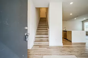 2523 Appian Wy, Roman Forest, TX 77357 - Photo 5