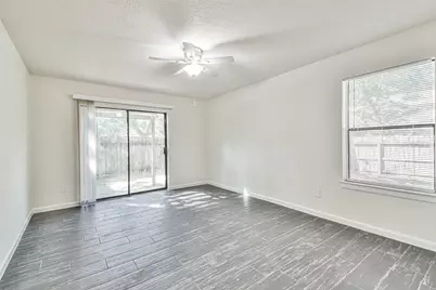 5222 Creek Shadows Drive, Houston, TX 77339 - Photo 19