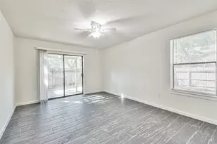 5222 Creek Shadows Dr, Houston, TX 77339 - Photo 19