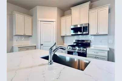 111 County Road 5102B, Cleveland, TX 77327 - Photo 7