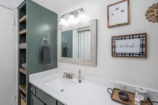 1371 Country Pl Dr, Houston, TX 77079 - Photo 11
