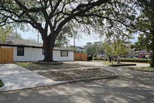 3859 Gramercy St, Houston, TX 77025 - Photo 3