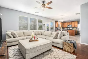 9719 Opal Rock Dr, Rosharon, TX 77583 - Photo 7