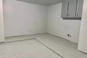 3007 Wagon Trail Dr, Sugar Land, TX 77479 - Photo 9