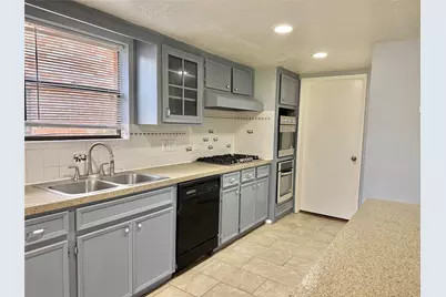 3007 Wagon Trail Drive, Sugar Land, TX 77479 - Photo 7