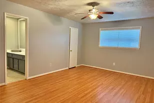 3007 Wagon Trail Dr, Sugar Land, TX 77479 - Photo 19