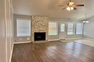 3007 Wagon Trail Dr, Sugar Land, TX 77479 - Photo 11