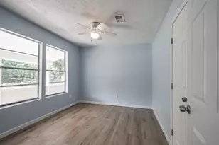 288 County Rd 3316B, Cleveland, TX 77327 - Photo 15