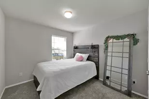 2254 Strong Horse Dr, Conroe, TX 77301 - Photo 19