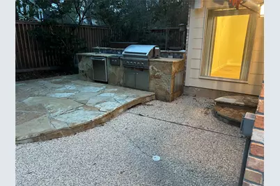 49 Rolling Links Court, The Woodlands, TX 77380 - Photo 11