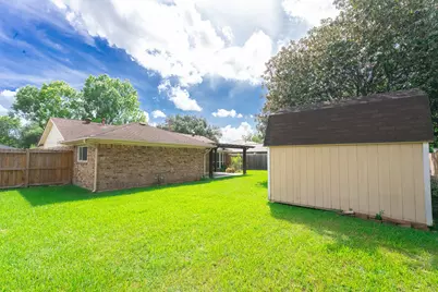 5105 Apple Springs Drive, Pearland, TX 77584 - Photo 27